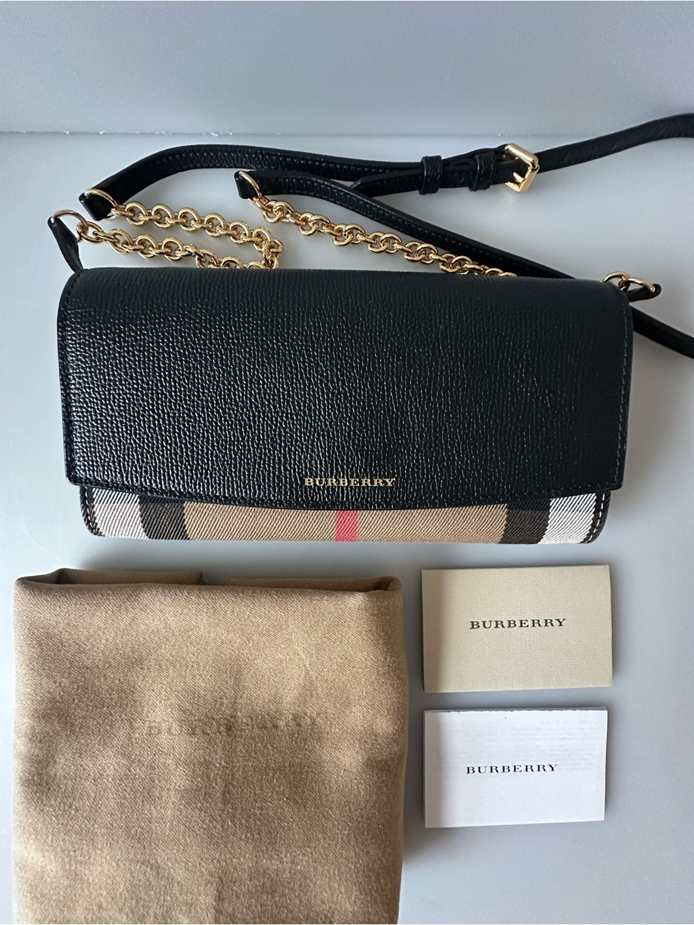 NEW AUTHENTIC BURBERRY Henley Nova Leather Check Wallet on Chain Crossbody Bag